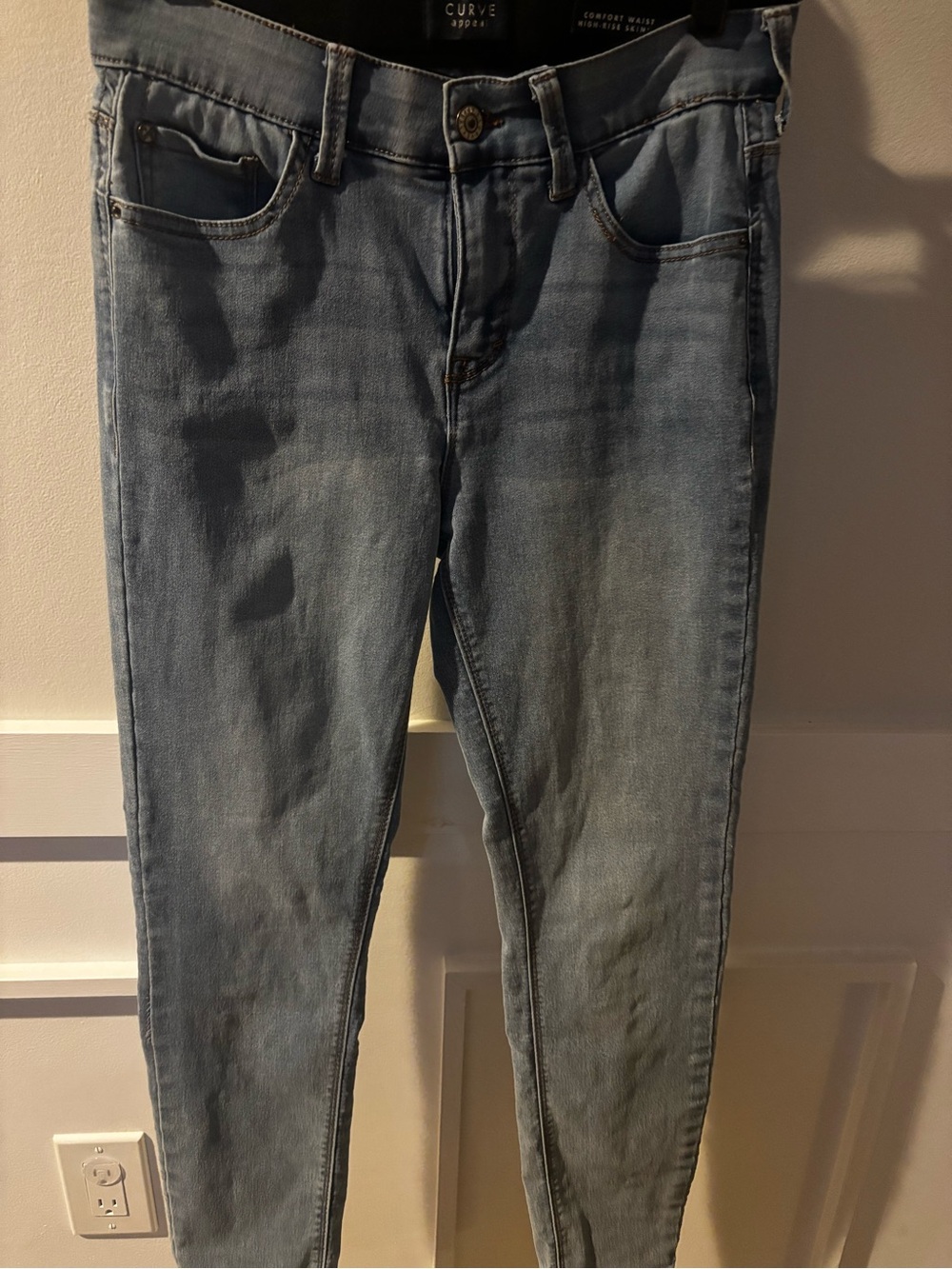 Curve Appeal Comfort Waist High-Rise Skinny Jeans in light wash denim
